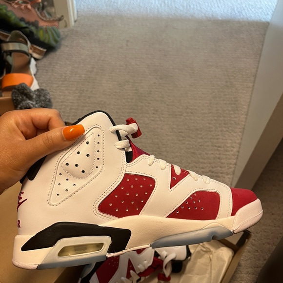 Air Jordan Retro 6 Carmine - Picture 3 of 7